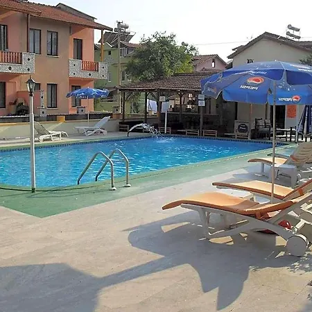 Ozalp Apartmanhotel Dalyan